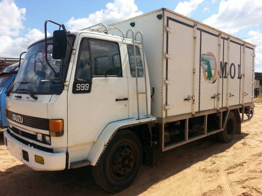 ขายISUZU ROCKY FSRห้างแท้ เครื่อง6BD1 165แรง ตู้แห้ง10บาน ยาว5ม. พ.เพาเวอร์ เครื่องดี คัชซีสวย สภาพพร้อมใช้งาน เอกสารพร้อมโอน สนใจโทร 090-8588220คุณนะ ID:narong498 หรือ www.truck.in.th/498 FB:ณรงค์ ซื้อขายรถมือสอง จัดไฟแนนซ์ได้เงื่อนไขง่ายๆวันเดียวรับรถ