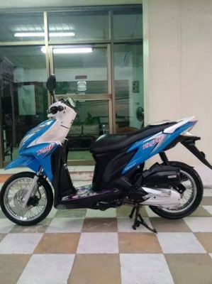 Honda Click 125 i สีน้ำเงิน ขาว รุ่นใหม่ล่าสุด รถอย่างสวย สภาพดีมาก Honda Click 125 i สีน้ำเงิน ขาว รุ่นใหม่ล่าสุด รถอย่างสวย สภาพดีมาก