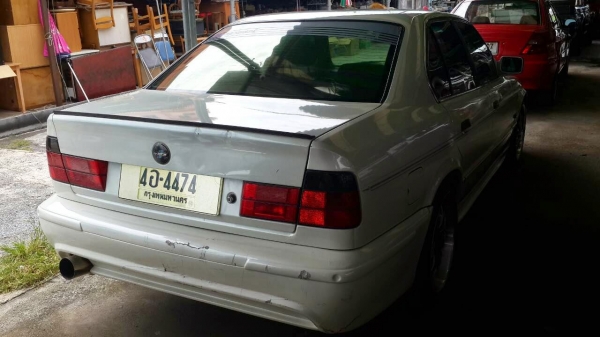 BMW 525i 1990