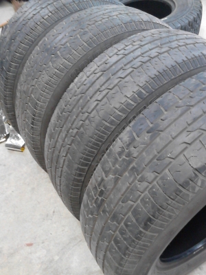 205/65R16 BRIDGE STONE B390  มีชุด 4 เส้น ปี2011  TEL.081-427-3941