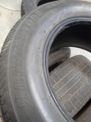 205/65R16 BRIDGE STONE B390  มีชุด 4 เส้น ปี2011  TEL.081-427-3941