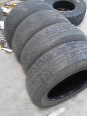205/65R16 BRIDGE STONE B390  มีชุด 4 เส้น ปี2011  TEL.081-427-3941