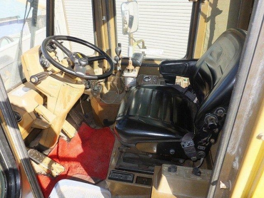 รถตักล้อยาง CAT 950B, #65R-019,, 1985yr. 1128hr รถตักล้อยาง CAT 950B, #65R-019,, 1985yr. 1128hr