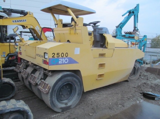รถบด CP210 J00012500 2007yr 3669hr 1144hr