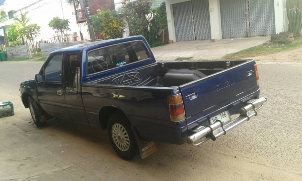 ISUZU TFR 2.5 CAB แอร์เย็น แม็กไลเนอร์ ภาษีเต็ม ISUZU TFR 2.5 CAB แอร์เย็น แม็กไลเนอร์ ภาษีเต็ม