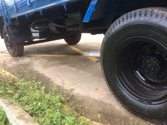 ISUZU NPR115 รถห้างแท้ เครื่องดี ขับดี ครัทซีสวย ขาย 380,000 บาท (ติดต่อ ศุภากร 081-4252943)