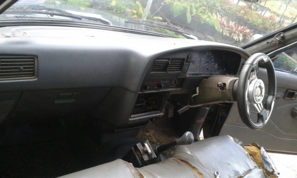 TOYOTA MITHY X2.5 แอร์เย็น ปี 39 สภาพสีเดิมบาง ภายในสวย ภาษีเต็ม สวยที่สุดในรุ่นครัช TOYOTA MITHY X2.5 แอร์เย็น ปี 39 สภาพสีเดิมบาง ภายในสวย ภาษีเต็ม สวยที่สุดในรุ่นครัช