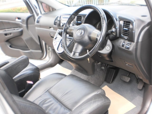 TOYOTA WISH เครื่อง 2.0 Limited ตัวTOPสุด มีซันรูฟ TOYOTA WISH เครื่อง 2.0 Limited ตัวTOPสุด มีซันรูฟ