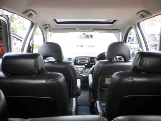 TOYOTA WISH เครื่อง 2.0 Limited ตัวTOPสุด มีซันรูฟ TOYOTA WISH เครื่อง 2.0 Limited ตัวTOPสุด มีซันรูฟ