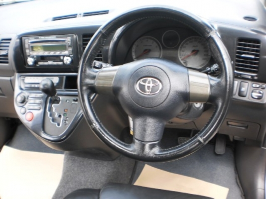 TOYOTA WISH เครื่อง 2.0 Limited ตัวTOPสุด มีซันรูฟ TOYOTA WISH เครื่อง 2.0 Limited ตัวTOPสุด มีซันรูฟ