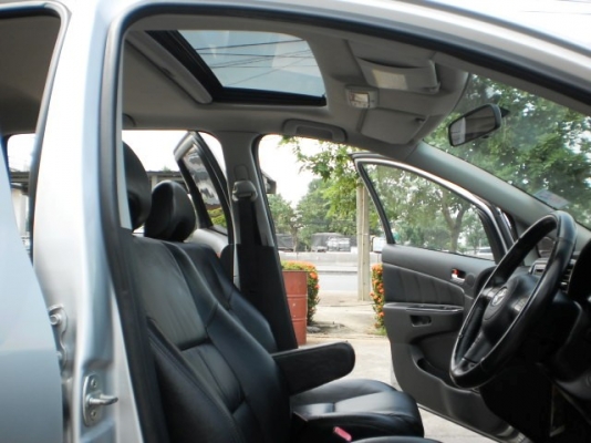 TOYOTA WISH เครื่อง 2.0 Limited ตัวTOPสุด มีซันรูฟ TOYOTA WISH เครื่อง 2.0 Limited ตัวTOPสุด มีซันรูฟ