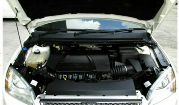 FORD FOCUS1.8 ปี06 สีขาวเดิม รถมือเดียว FORD FOCUS1.8 ปี06 สีขาวเดิม รถมือเดียว