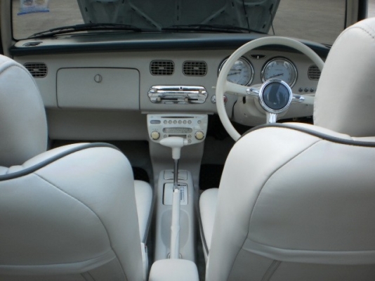 NISSAN FIGARO 1.0  2010