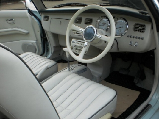 NISSAN FIGARO 1.0  2010