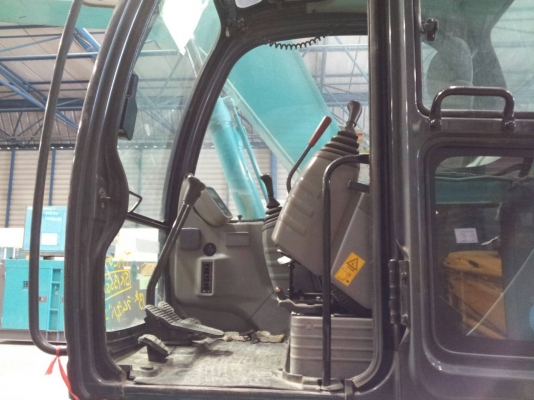 SK135SR # YY04-06890 : Kobe Excavator by kung0813062283