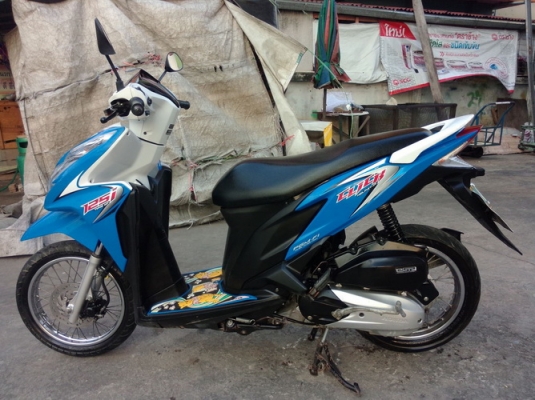 Click 125i หัวฉีดประหยัดน้ำมัน สวยๆราคาถูกครับ