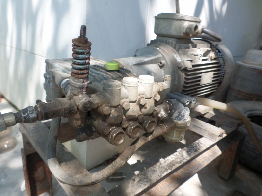 ขายปั๊มน้ำแรงสูง INTER PUMP ของอิตาลี ขายปั๊มน้ำแรงสูง INTER PUMP ของอิตาลี