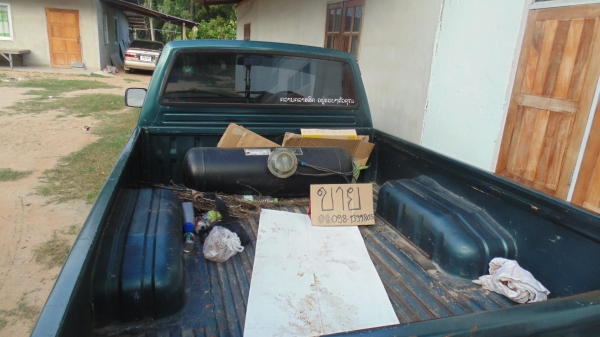 กระบะดัสสัน720 สี่ขอ กระบะดัสสัน720 สี่ขอ