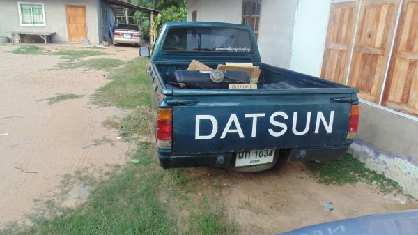 กระบะดัสสัน720 สี่ขอ กระบะดัสสัน720 สี่ขอ