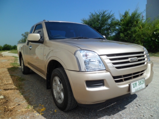 อีซูซู ดีแม็กซ์ รุ่น SX สีบรอซ์ทอง ปี 2006 เครื่อง 2500 CC ดีเซล