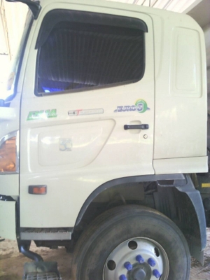 รถฮีโน่ 10 ล้อดั้ม 344 แรงม้า. ปี 56 ( รถวิ่ง 5x,xxx กม. ) สนใจติดต่อ 081 - 6079515 รถฮีโน่ 10 ล้อดั้ม 344 แรงม้า. ปี 56 ( รถวิ่ง 5x,xxx กม. ) สนใจติดต่อ 081 - 6079515