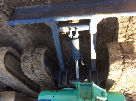 ขายรถขุด-ดัน KUBOTA k-027 สภาพดี ระบบดี ทำงานคล่อง. น่าใช้งานมากค่ะ ( เจ้าของขายเอง )สนใจสอบถามได้ค่ะ ขายรถขุด-ดัน KUBOTA k-027 สภาพดี ระบบดี ทำงานคล่อง. น่าใช้งานมากค่ะ ( เจ้าของขายเอง )สนใจสอบถามได้ค่ะ