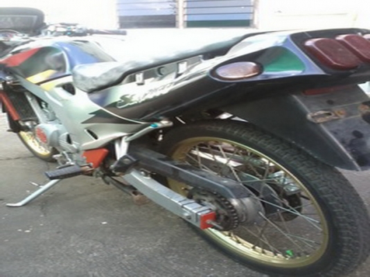 ขาย Kawasaki Serpico150 รถบ้านราคาเบาๆ ขาย Kawasaki Serpico150 รถบ้านราคาเบาๆ