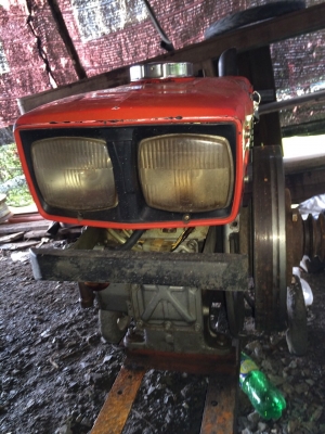 ญาติฝากขาย มีรถไถ่นาพร้อมพ่วง  และ เครื่องตามรูป