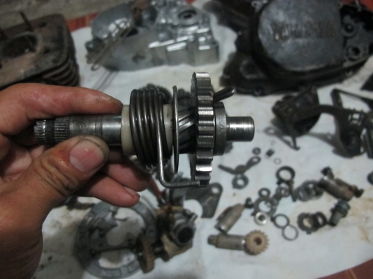 ขายเครื่อง DT 125 เครื่องกดลง  ราคา 2000 พร้อมส่งด่วน!!!