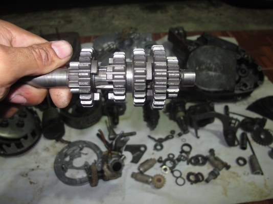 ขายเครื่อง DT 125 เครื่องกดลง  ราคา 2000 พร้อมส่งด่วน!!!