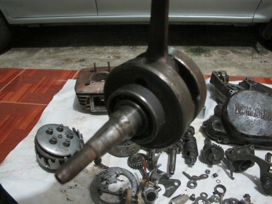 ขายเครื่อง DT 125 เครื่องกดลง  ราคา 2000 พร้อมส่งด่วน!!!