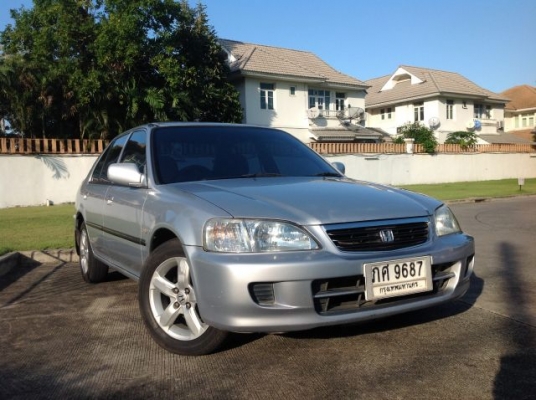 ขายด่วนรถบ้าน ฮอนด้า เจ้าของขายเอง City typeZ Exi ปี2001 เกียร์ออโต้ราคาต่อรองได้