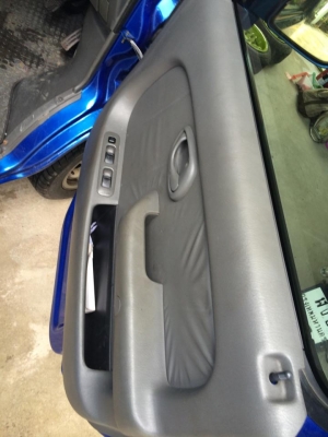 ขายรถตู้ซุda52v ป้ายดำแท้ๆสวยๆมีของแต่ง ราคาโดนๆ