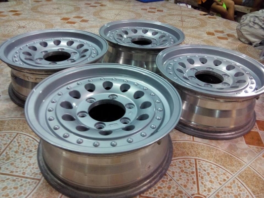 ขายครัฟ ล้อหยดน้ำ 15&times;6 ไม่คดไม่ซ่อมราคาเบาๆใครหาอยู่รีบเลยครัฟ