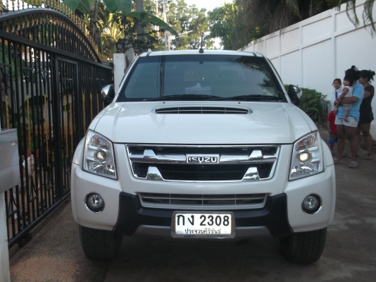 ขาย izuzu D-max 3.0 4WD 4 ประตู I-TEQ VGS Turbo LS ขาย izuzu D-max 3.0 4WD 4 ประตู I-TEQ VGS Turbo LS