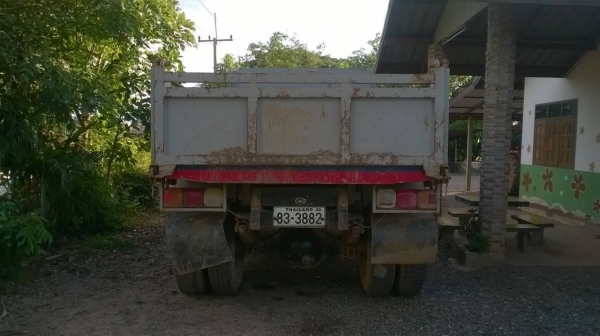 ขาย 6 ล้อดั้ม ยาง 900 เครื่อง 6BF1 185 แรงม้า เฟืองท้ายใหญ่ ดั้มต่อใหม่ เบรคทิฟฟี่  เพาวเวอร์ แอร์เย็น ทะเบียนพร้อมครับ