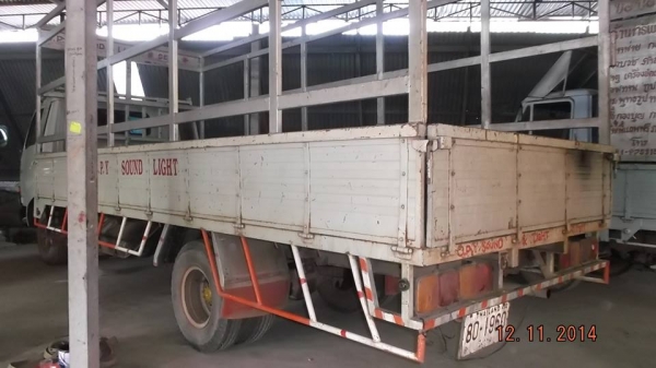 ขายกระบะคาร์โก้พร้อมโครงข้าง หกล้อ HINO FB  5.50 เมตร