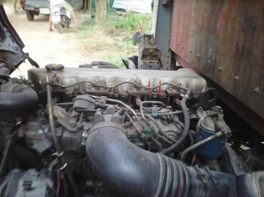 หกล้อ อีซูซุ NQR 115 แรง(รถหัางรุ่นพิเศษคัสซีใหญ่)รถสภาพดีพร้อมลุย เอกสารพร้อมโอน