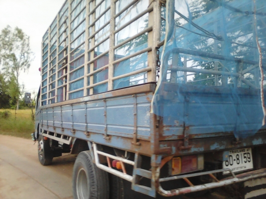 หกล้อ อีซูซุ NQR 115 แรง(รถหัางรุ่นพิเศษคัสซีใหญ่)รถสภาพดีพร้อมลุย เอกสารพร้อมโอน