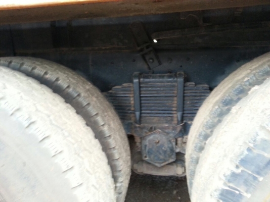 รถฮีโน่ 10 ล้อดั้ม 320 แรงม้า. ปี 49  สนใจติดต่อ 081 - 6079515