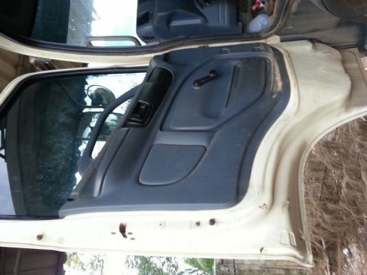 รถฮีโน่ 10 ล้อดั้ม 320 แรงม้า. ปี 49  สนใจติดต่อ 081 - 6079515