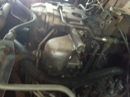 รถฮีโน่ 10 ล้อดั้ม 320 แรงม้า. ปี 49  สนใจติดต่อ 081 - 6079515