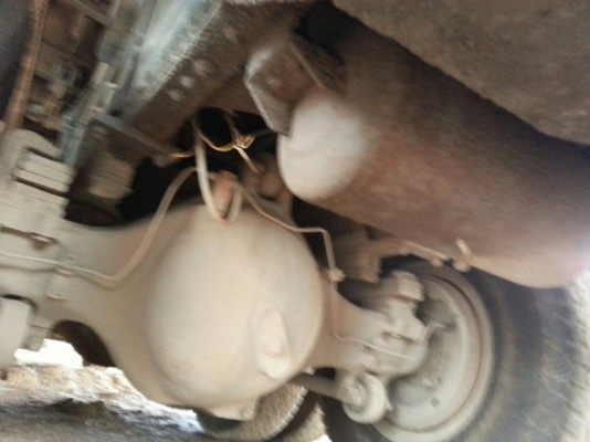 รถฮีโน่ 10 ล้อดั้ม 320 แรงม้า. ปี 49  สนใจติดต่อ 081 - 6079515