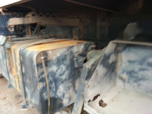 รถฮีโน่ 10 ล้อดั้ม 320 แรงม้า. ปี 49  สนใจติดต่อ 081 - 6079515