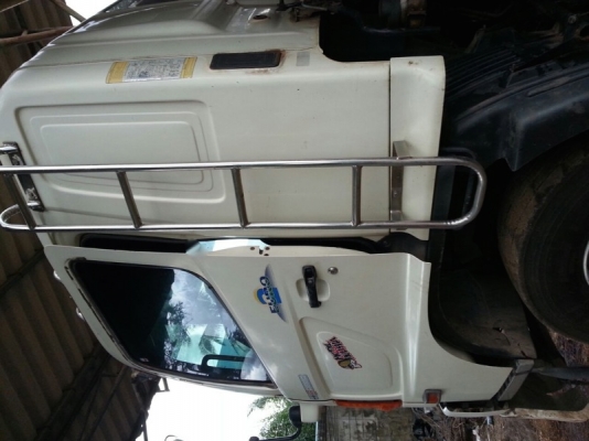 รถฮีโน่ 10 ล้อดั้ม 320 แรงม้า. ปี 49  สนใจติดต่อ 081 - 6079515