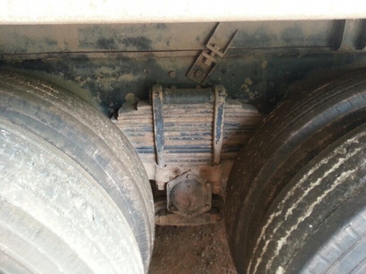 รถฮีโน่ 10 ล้อดั้ม 320 แรงม้า. ปี 49  สนใจติดต่อ 081 - 6079515