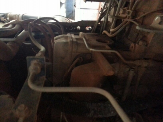 รถฮีโน่ 10 ล้อดั้ม 320 แรงม้า. ปี 49  สนใจติดต่อ 081 - 6079515