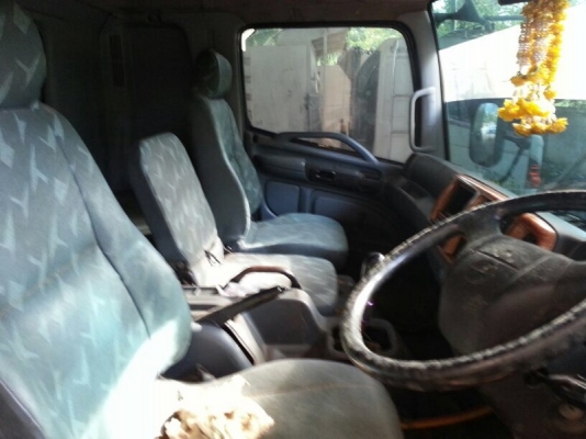 รถฮีโน่ 10 ล้อดั้ม 320 แรงม้า. ปี 49  สนใจติดต่อ 081 - 6079515