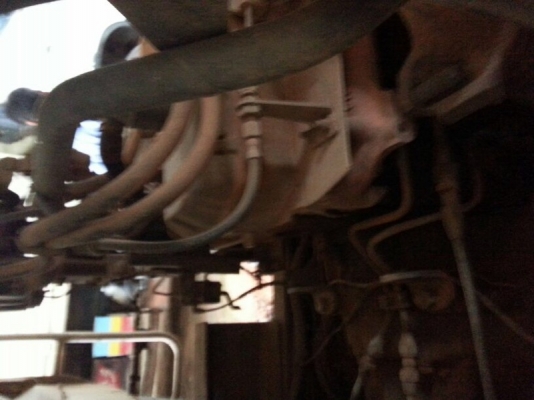 รถฮีโน่ 10 ล้อดั้ม 320 แรงม้า. ปี 49  สนใจติดต่อ 081 - 6079515