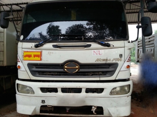 รถฮีโน่ 10 ล้อดั้ม 320 แรงม้า. ปี 49  สนใจติดต่อ 081 - 6079515